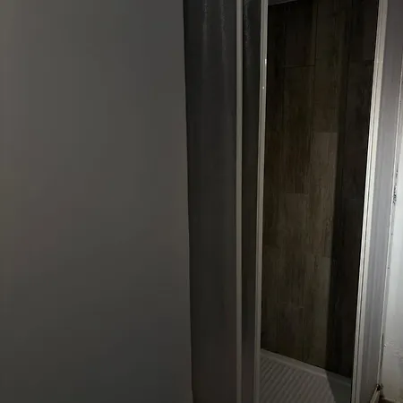 Konukevi Ah Montecitorio 4*