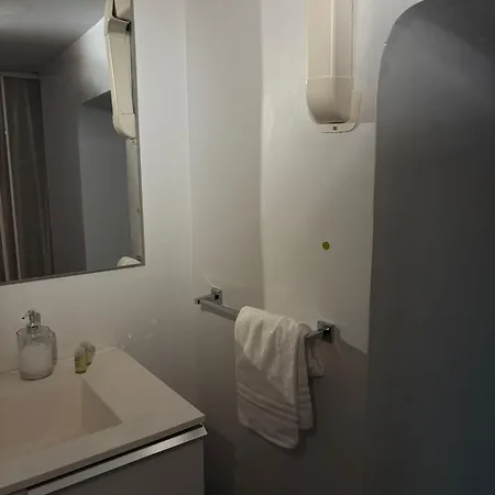 Konukevi Ah Montecitorio