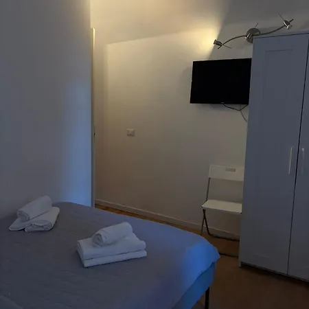 Ah Montecitorio بيت ضيافة